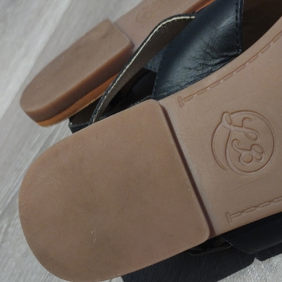 Lucky Brand Black and Tan Strappy Sandals - Picture 11 of 14